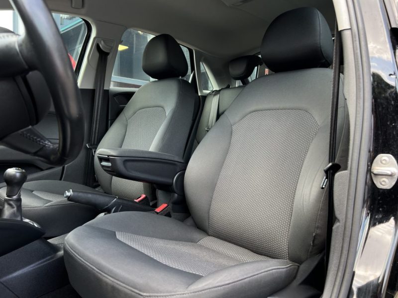 AUDI A1 1.6 TDI 105 Cv PREMIERE MAIN / 57 600 Kms GPS 5 PORTES - GARANTIE 1 AN