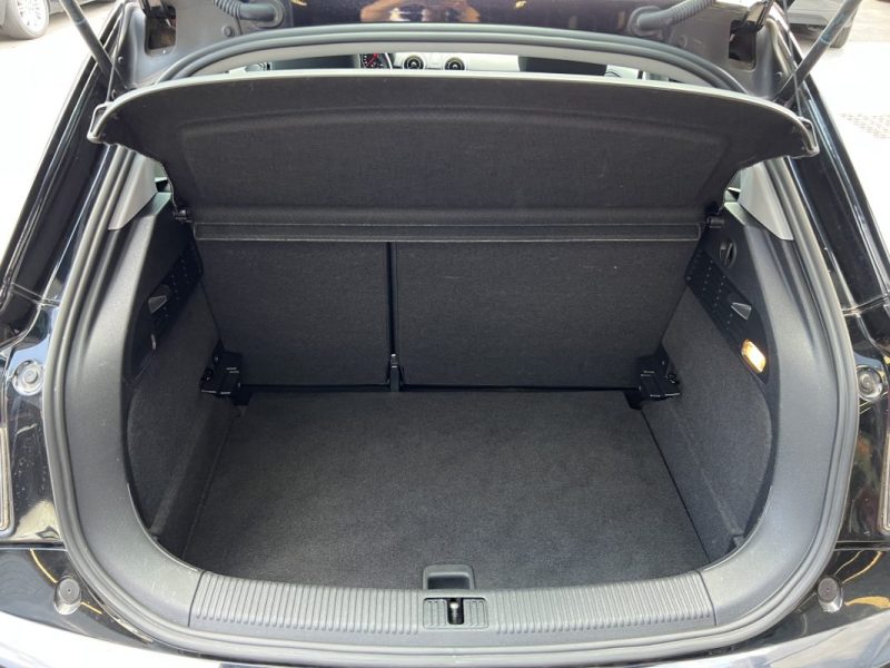 AUDI A1 1.6 TDI 105 Cv PREMIERE MAIN / 57 600 Kms GPS 5 PORTES - GARANTIE 1 AN