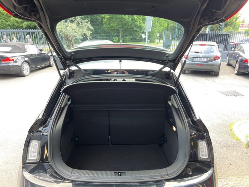 AUDI A1 1.6 TDI 105 Cv PREMIERE MAIN / 57 600 Kms GPS 5 PORTES - GARANTIE 1 AN