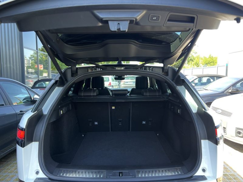 LAND ROVER RANGE ROVER VELAR - VENTE EN ETAT MOTEUR HS - D300 HSE R-DYNAMIC 3.0 SDV6 300 Cv 4WD FULL