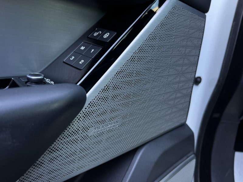 LAND ROVER RANGE ROVER VELAR - VENTE EN ETAT MOTEUR HS - D300 HSE R-DYNAMIC 3.0 SDV6 300 Cv 4WD FULL