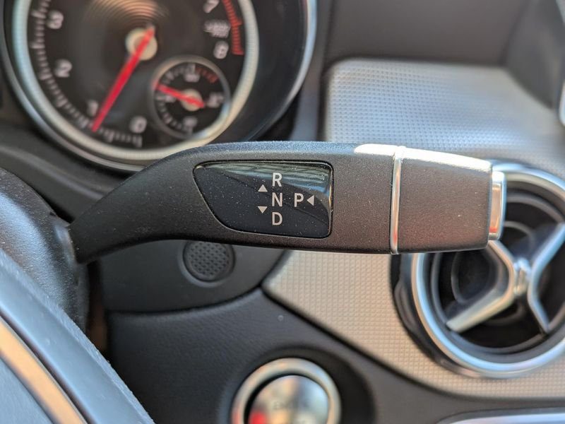 Mercedes Gla 180 - BV 7G-DCT Fascination