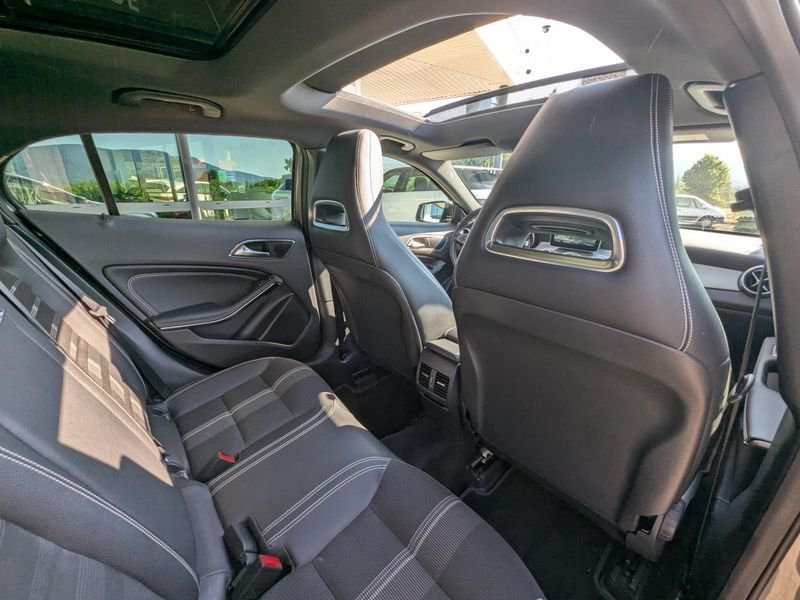 Mercedes Gla 180 - BV 7G-DCT Fascination