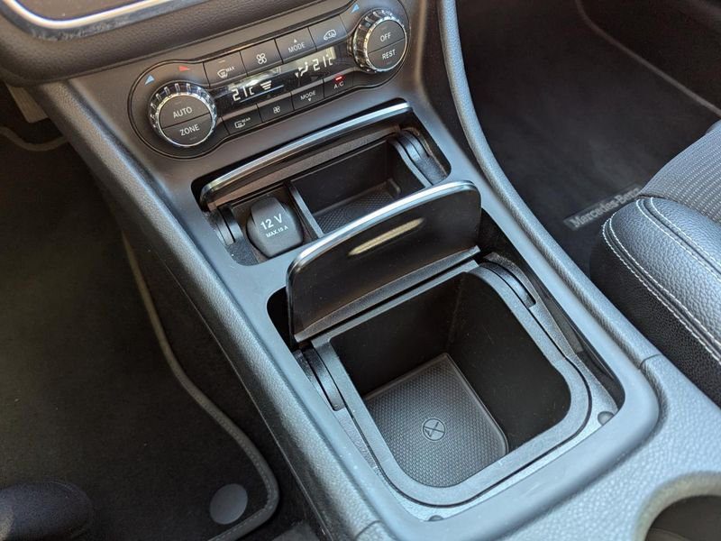 Mercedes Gla 180 - BV 7G-DCT Fascination