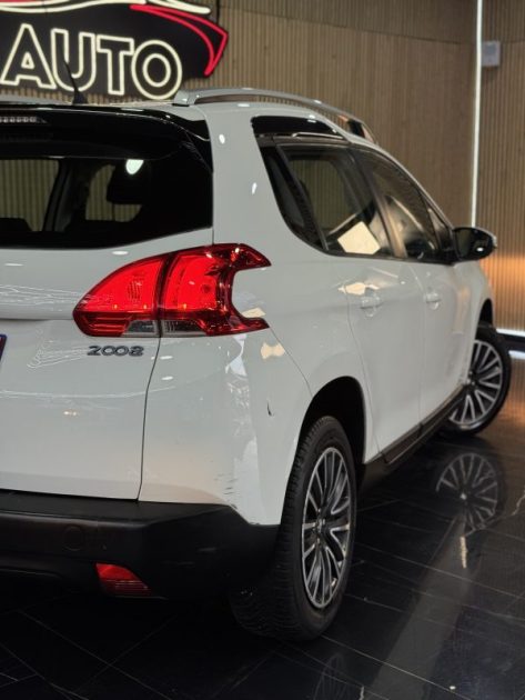 PEUGEOT 2008 1.2 PureTech Allure 82cv 2014