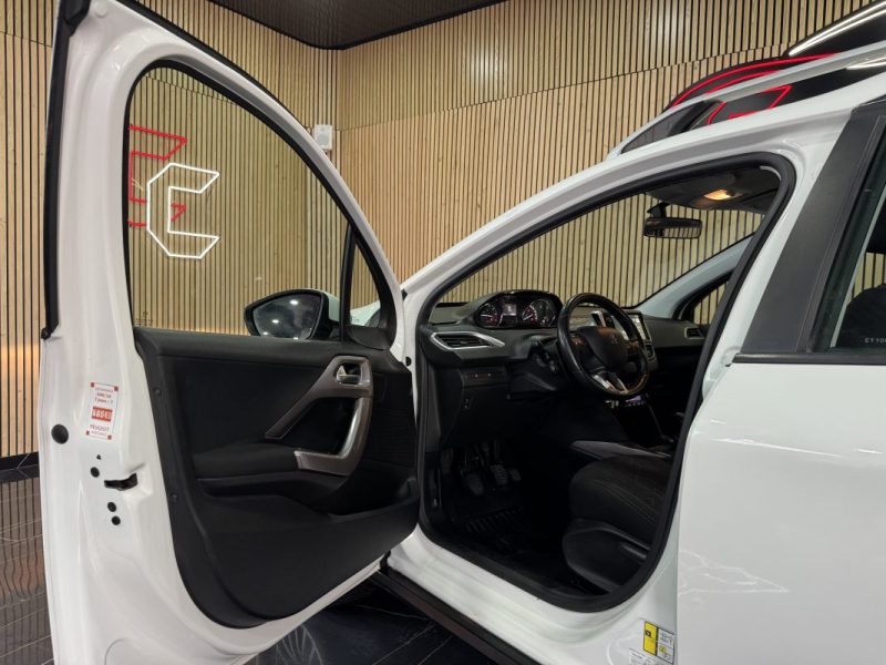 PEUGEOT 2008 1.2 PureTech Allure 82cv 2014