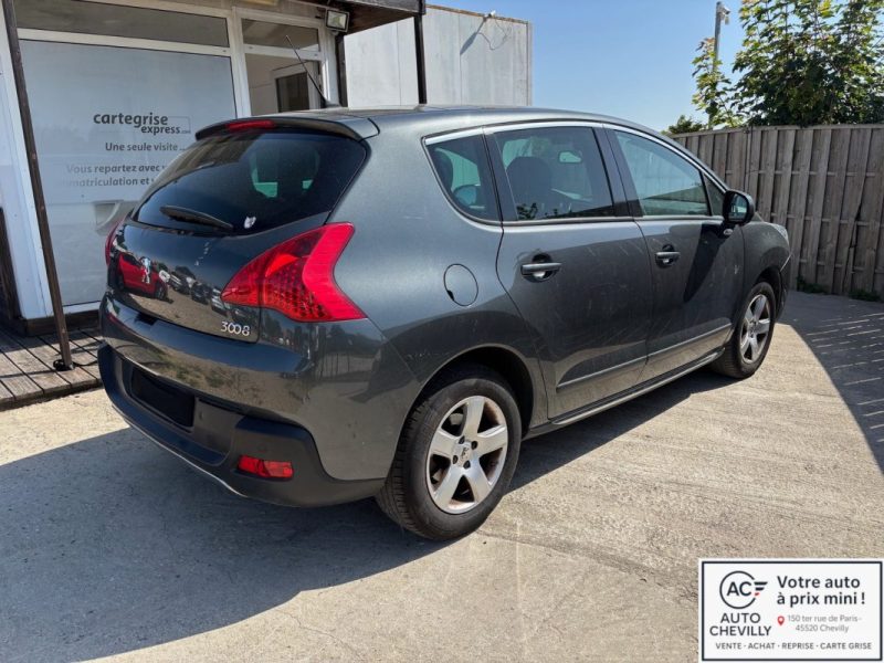 PEUGEOT 3008 2.0 HDi150 FAP Premium Pack Grip Control