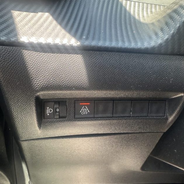 PEUGEOT 208 1.5 BlueHDi 100 cv Active Business Garantie 12 Mois