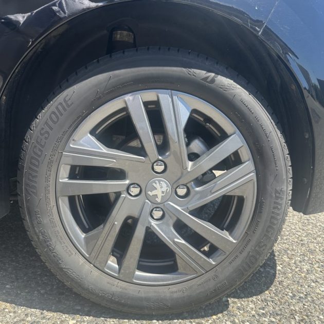 PEUGEOT 208 1.5 BlueHDi 100 cv Active Business Garantie 12 Mois