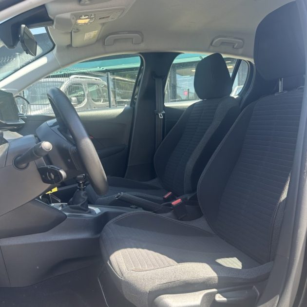 PEUGEOT 208 1.5 BlueHDi 100 cv Active Business Garantie 12 Mois