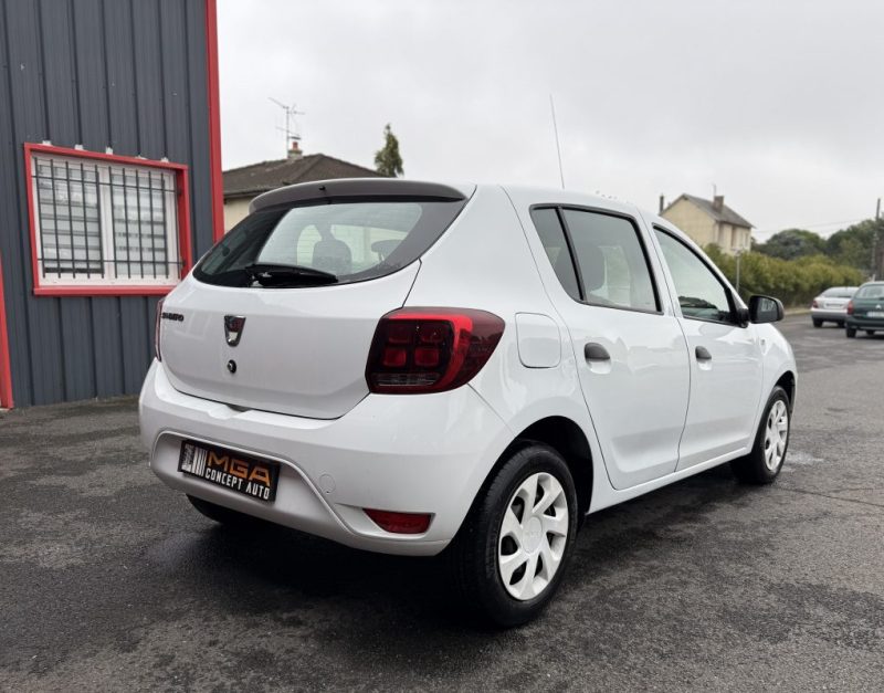 DACIA Sandero Blue dCi 75 Ambiance, 55kW/75