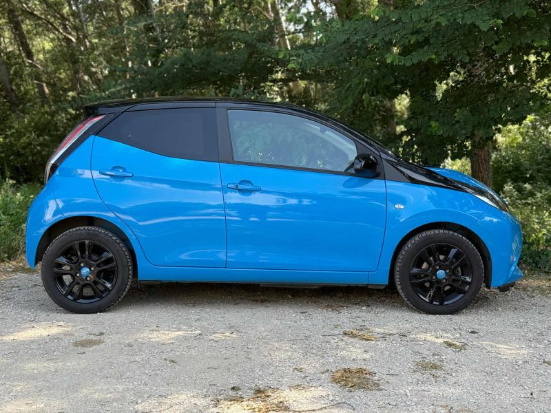 TOYOTA AYGO 1.0 VVT-i 69 X-CITE 5P