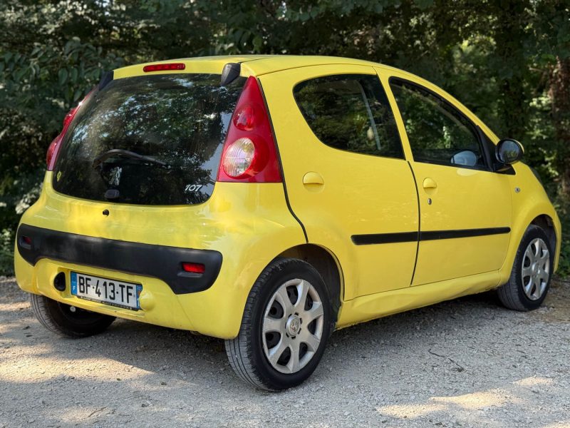 PEUGEOT 107 1.0i 68ch TRENDY 5P