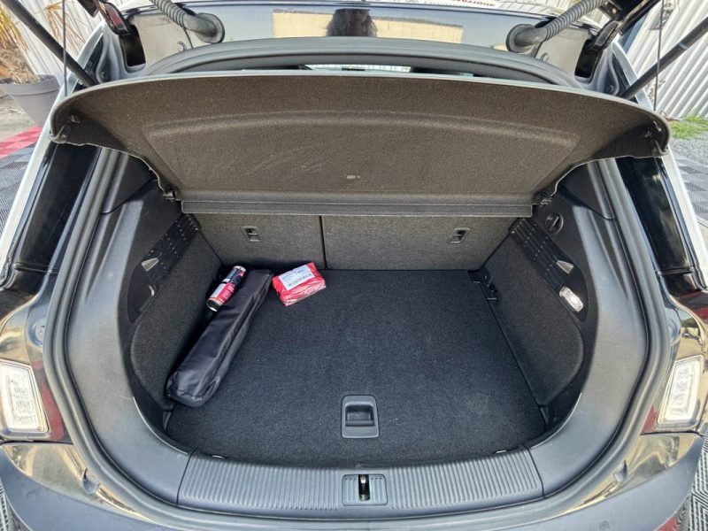 AUDI A1 SPORTBACK 1.6 TDI 105 CV FAIBLE KILOMETRAGE GARANTIE 12 MOIS