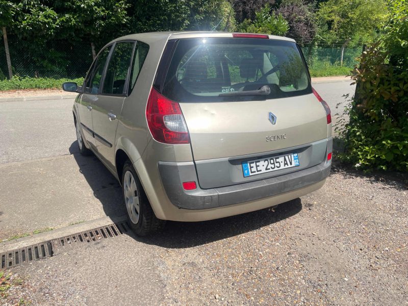 RENAULT MEGANE SCENIC AUTHENTIQUE 1.5DCI 105CV