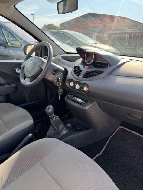 RENAULT TWINGO 2010