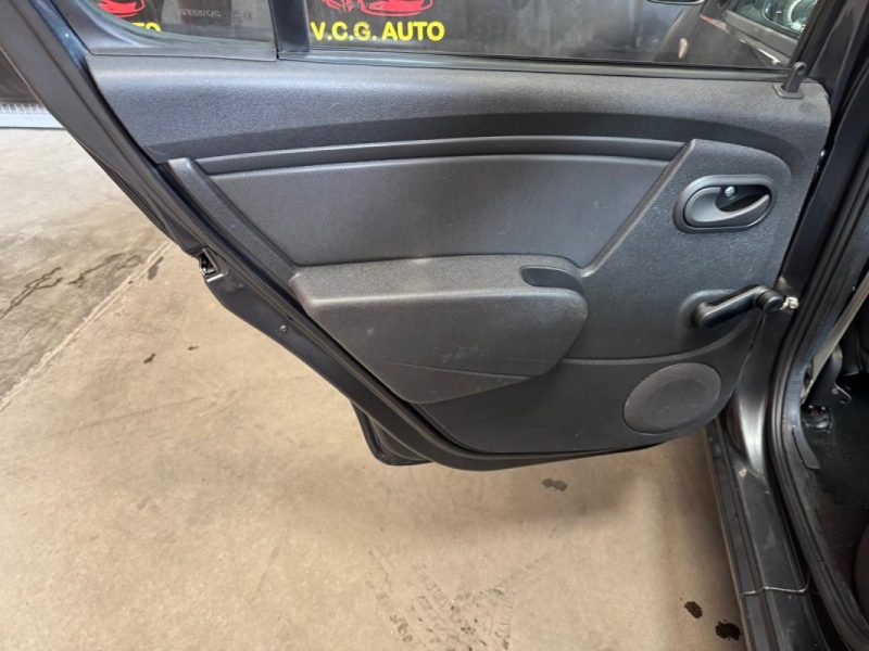 DACIA SANDERO 1.2i 75 Silver Line 