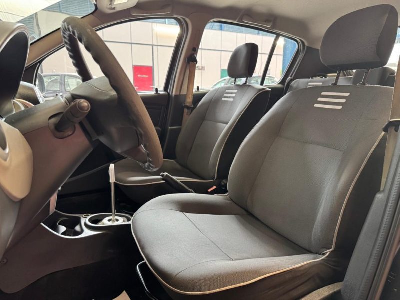 DACIA SANDERO 1.2i 75 Silver Line 