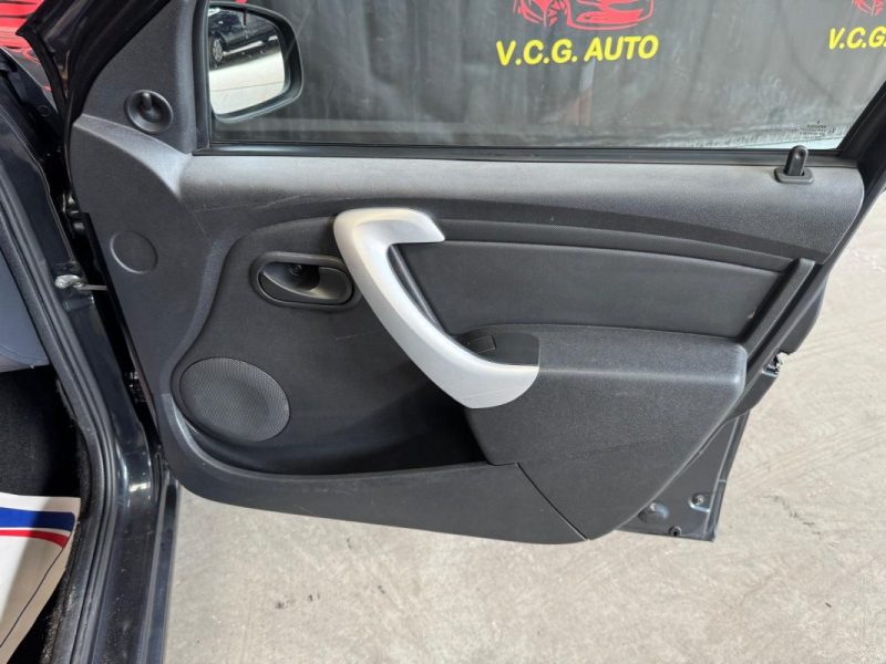 DACIA SANDERO 1.2i 75 Silver Line 