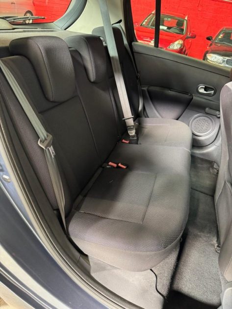 RENAULT CLIO 1.4i 100 Dynamique 