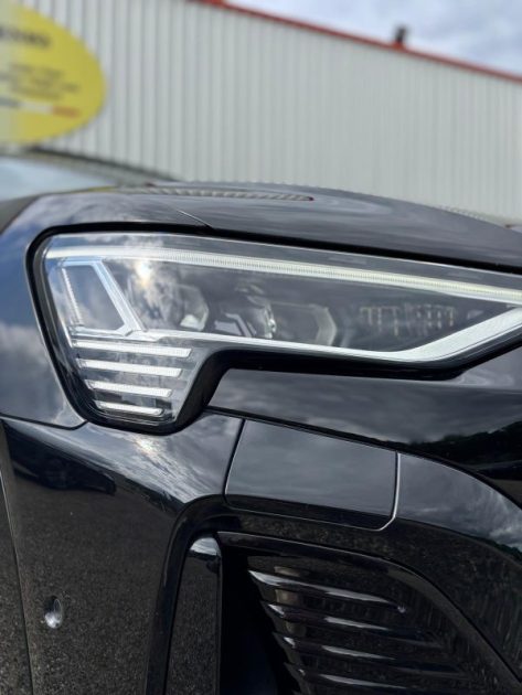 AUDI Q8 E-TRON  2023