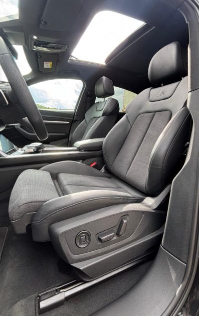 AUDI Q8 E-TRON  2023