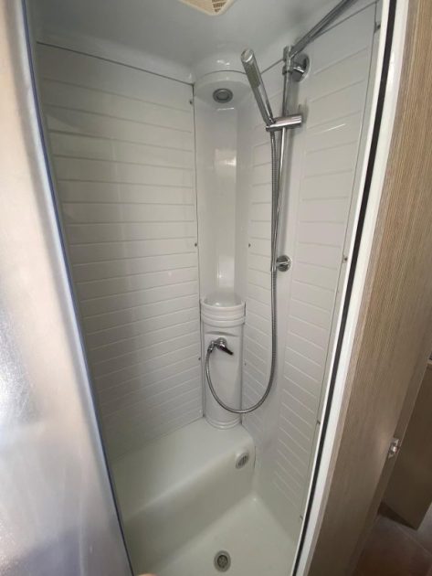 CAMPING-CAR PROFILÉ Burgmeister 55 Fifty Five IXEO TIME IT 734 Burstner 