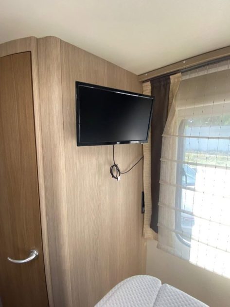 CAMPING-CAR PROFILÉ Burgmeister 55 Fifty Five IXEO TIME IT 734 Burstner 