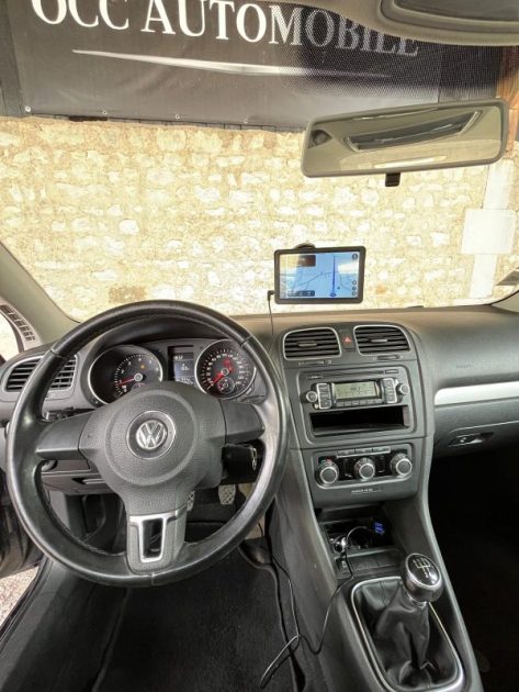 VOLKSWAGEN GOLF 2010