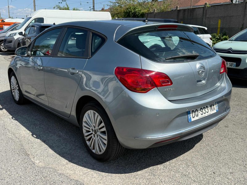 OPEL ASTRA 2013