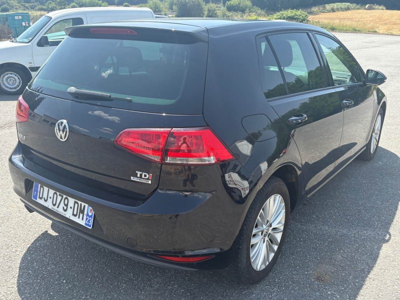 VOLKSWAGEN GOLF 2014