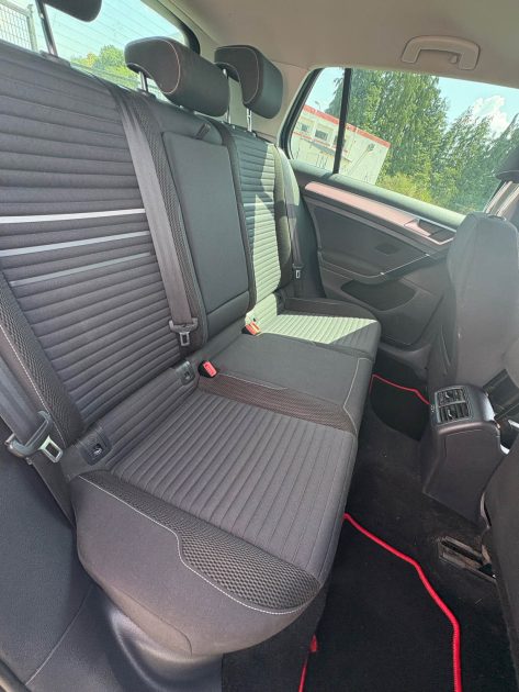 VOLKSWAGEN GOLF 2014