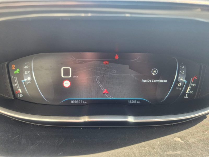 PEUGEOT 5008 II 2018