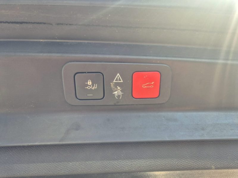 PEUGEOT 5008 II 2018