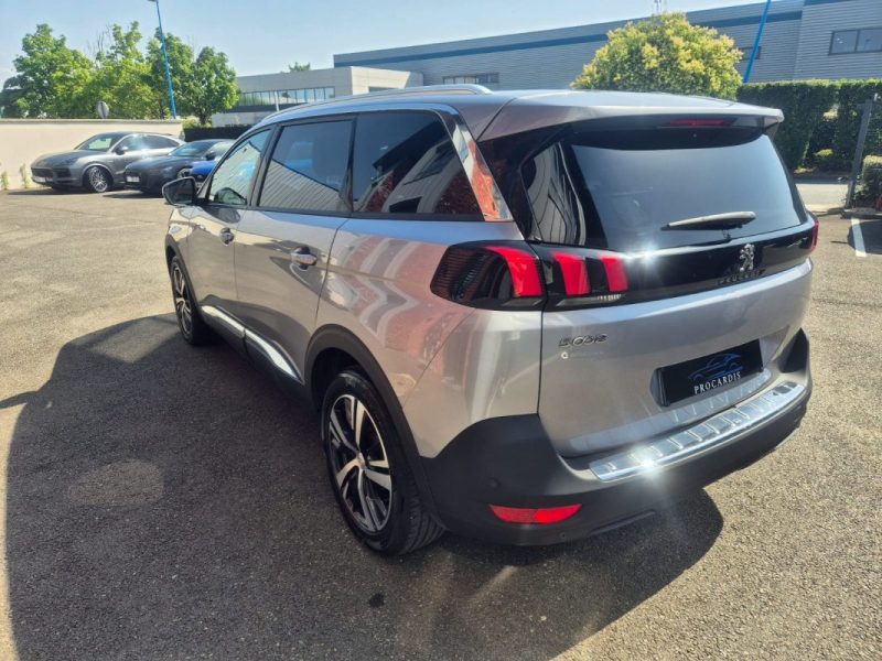 PEUGEOT 5008 II 2018
