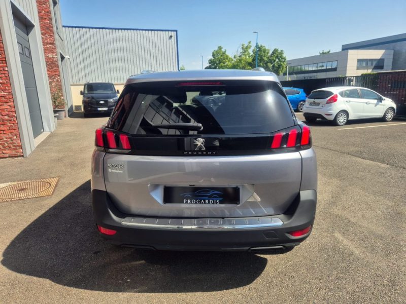 PEUGEOT 5008 II 2018