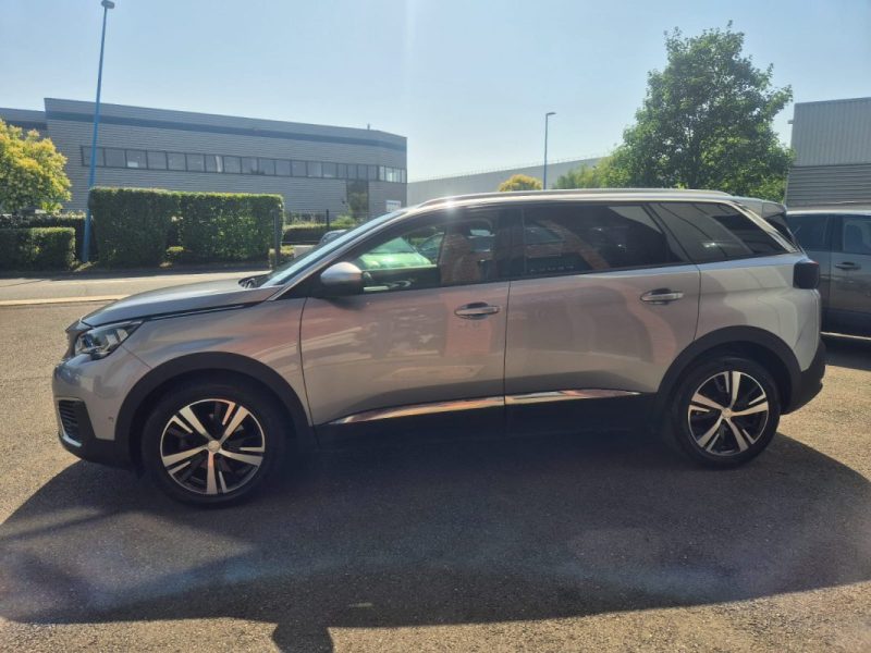 PEUGEOT 5008 II 2018