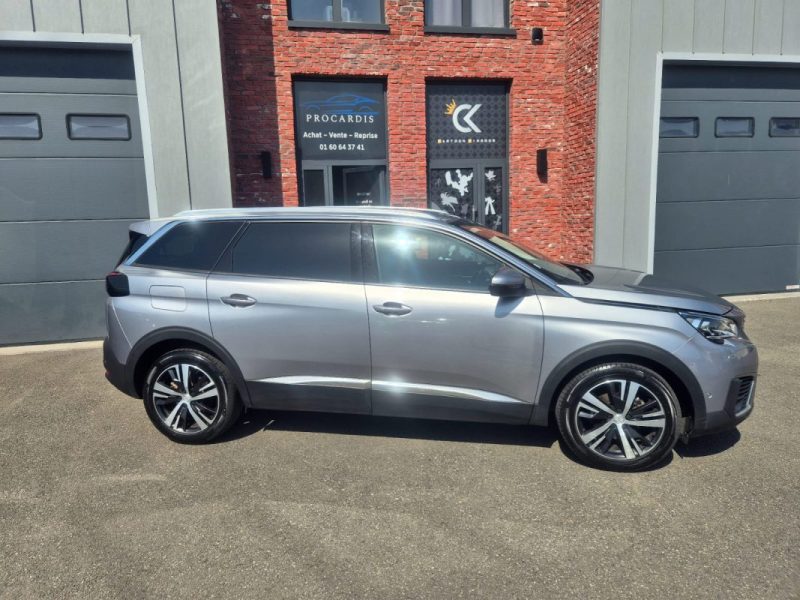 PEUGEOT 5008 II 2018