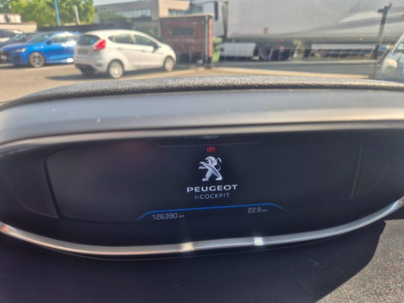 PEUGEOT 3008 2017