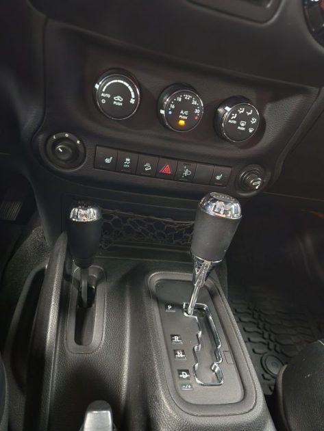 JEEP Wrangler III 3.6 V6 284 SAHARA*GPS*Treuille elec.*ATTELAGE*