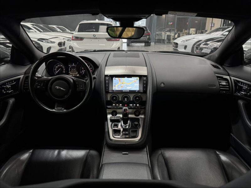 JAGUAR F-TYPE COUPE 3.0 V6 340 R-DYNAMIC*PANO*CAMERA*