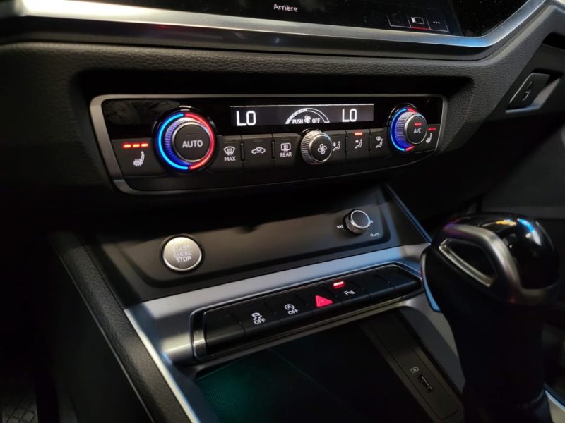 AUDI Q3 35 TDI 150ch S LINE / TOIT OUVRANT / SIEGES CHAUFFANTS / ECLAIRAGE D'AMBIANCE / SUIVI AUDI