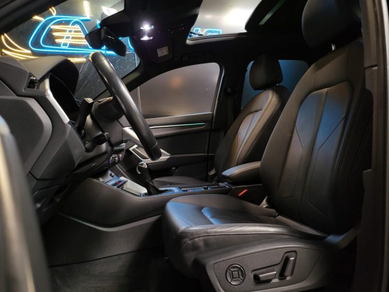 AUDI Q3 35 TDI 150ch S LINE / TOIT OUVRANT / SIEGES CHAUFFANTS / ECLAIRAGE D'AMBIANCE / SUIVI AUDI