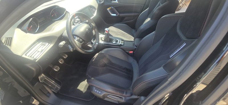 PEUGEOT 308GTI 1.6 PureTech de 263ch