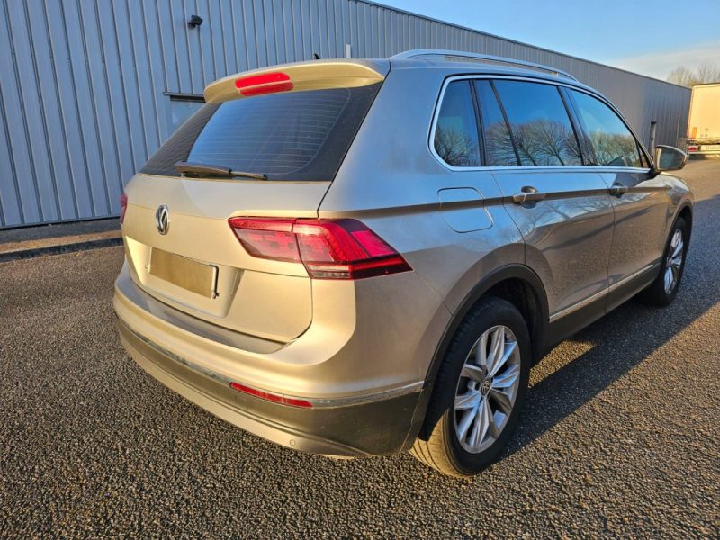 VOLKSWAGEN TIGUAN 2017