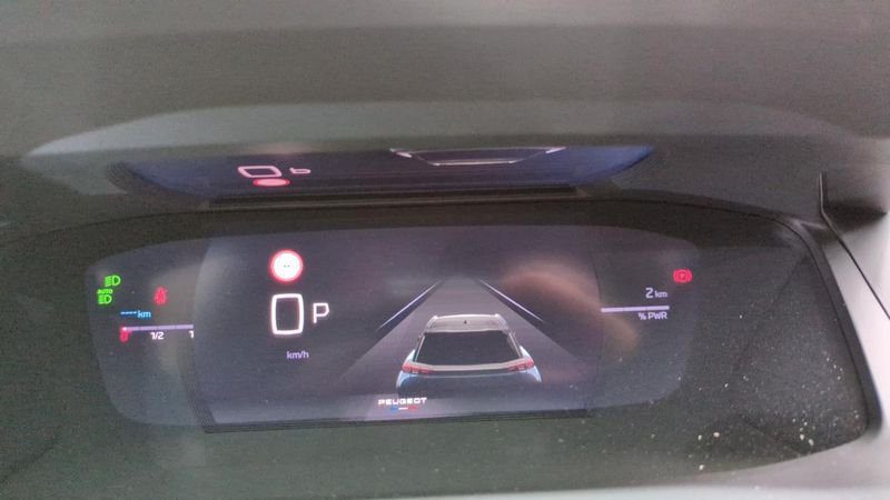 Peugeot 2008 nouveau Hybrid 145 e-dcs6 gt + camera 360 + navi