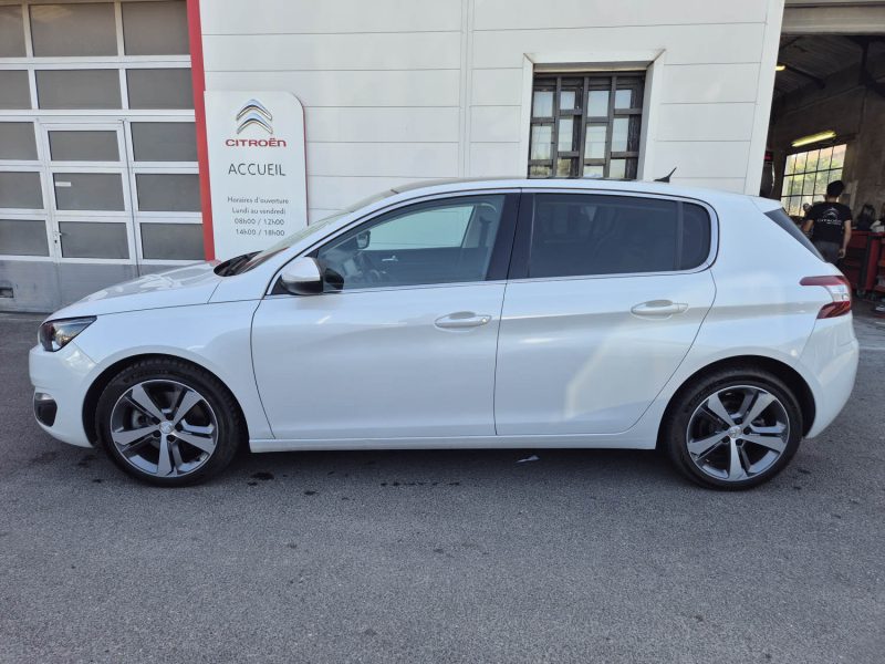 PEUGEOT 308 2016