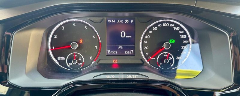 VOLKSWAGEN POLO 2021