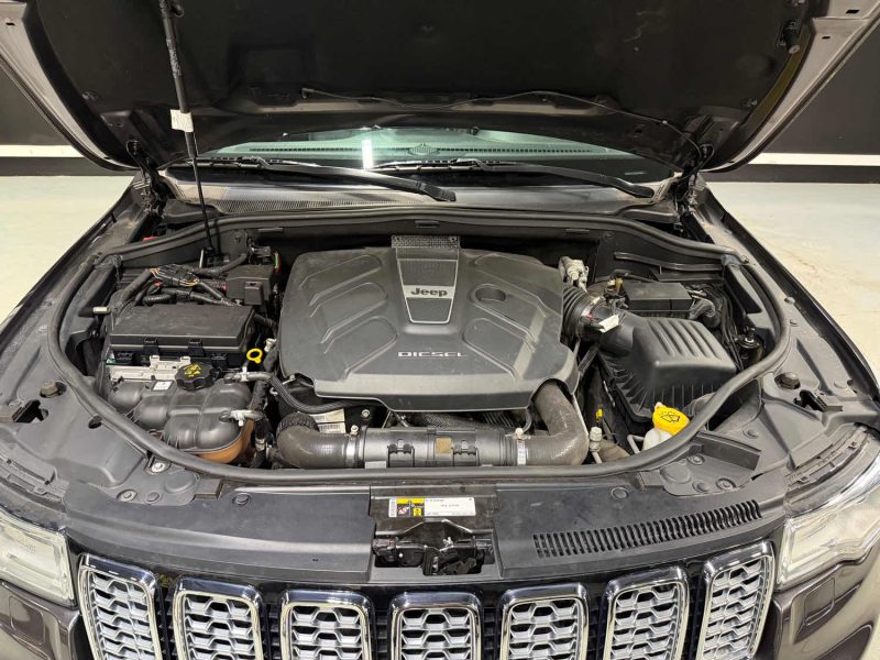 JEEP GRAND CHEROKEE SUMMIT 2019