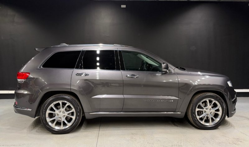 JEEP GRAND CHEROKEE SUMMIT 2019